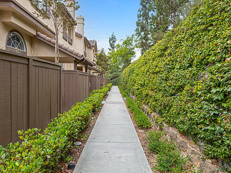 10348 Wateridge Cir #311 — Photo 30