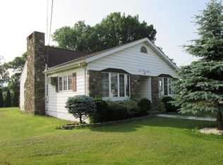 143 Oneida St, Oneonta, NY 13820