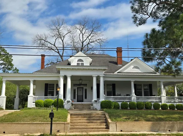 144 N Bailey Ave, Leslie, GA 31764