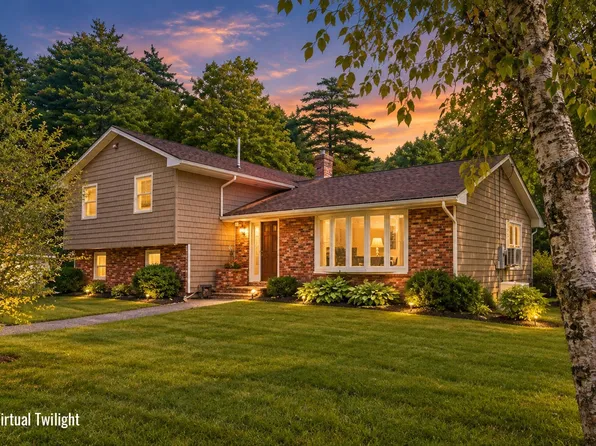 195 Stillwater Avenue, Orono, ME 04473