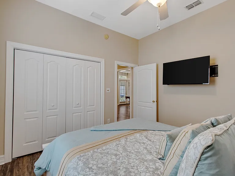 1631 Osprey Pointe Dr — Photo 32