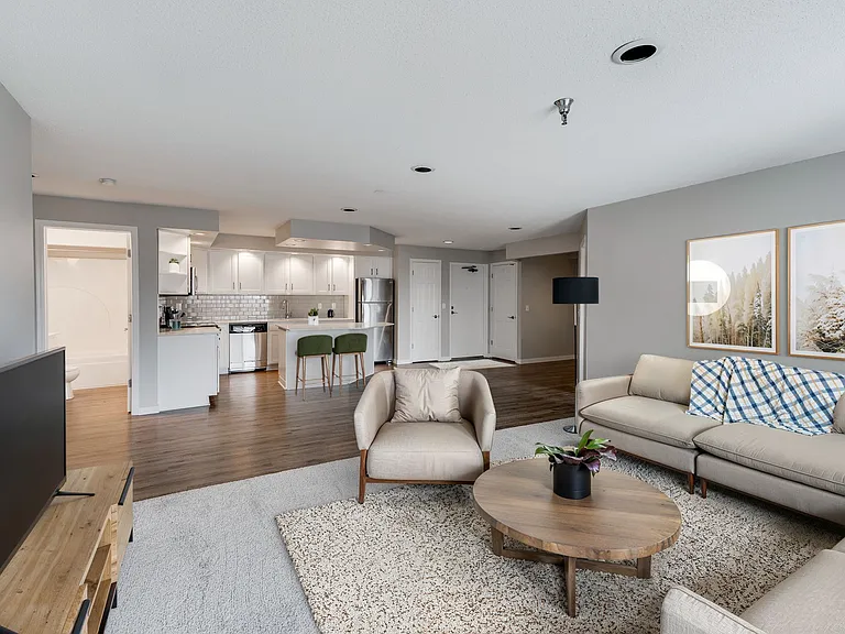 Waconia - 2 Bed / 2 Bath - 1,036 Sq.Ft.