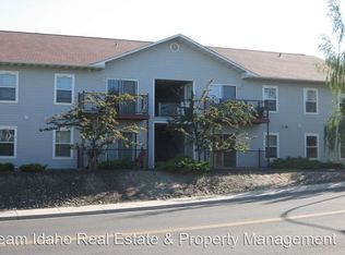 131 Baker St APT 201, Moscow, ID 83843