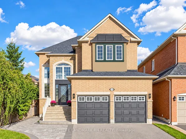 39 Arden Valley St, Richmond Hill, ON L4E 4J4