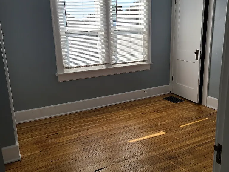 274 E Hinman Ave — Photo 12
