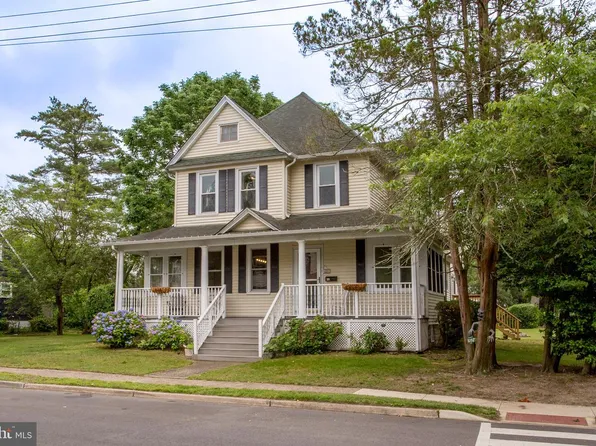 135 Madison Ave, Laurel Springs, NJ 08021