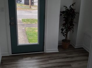 708 6th St #A, Huntington, WV 25701