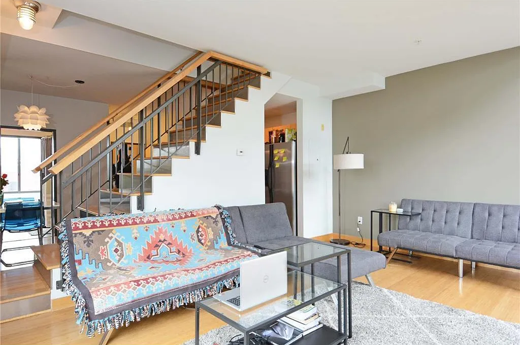 2 bed, 1.5 bath, 1133 sqft, $1,999 — Photo 4