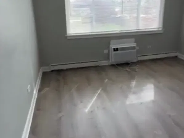 11 S Whipple St APT 3, Chicago, IL 60612