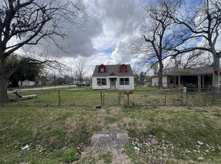 4801 Englewood St, Houston, TX 77026