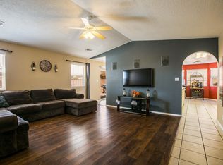 665 Applewood Park Dr SE, Rio Rancho, NM 87124