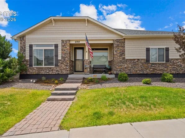 6724 Golden Briar Ln, Colorado Springs, CO 80927