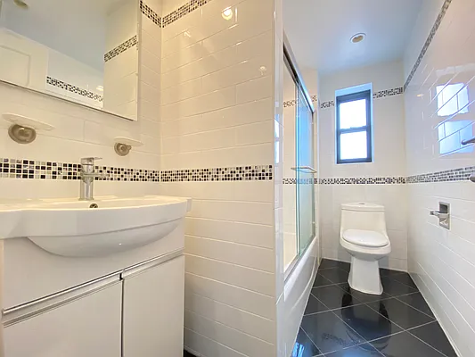 Rented by Compass | media 6