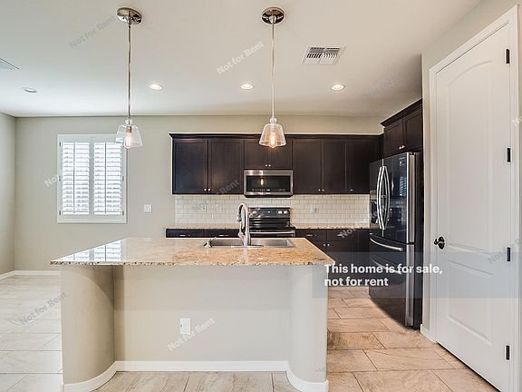 3rd image of 1149 E Muirwood Dr