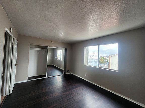 4th image of 13714 Kornblum Ave APT 18