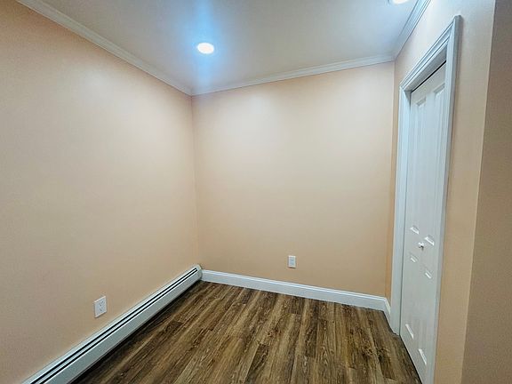 5th image of 2021 Wabash Ave #2