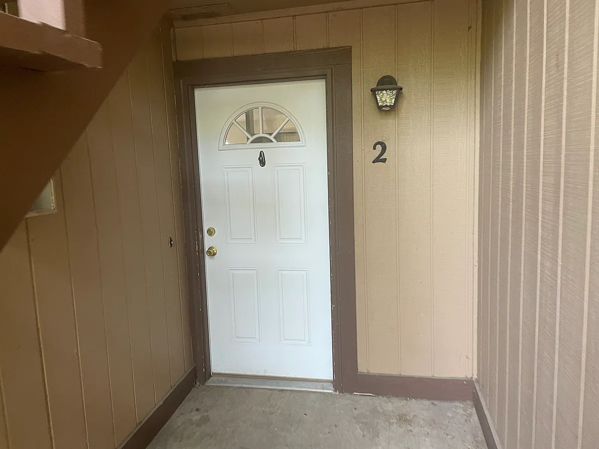 Building Photo - 3560 Arthur Ct #2