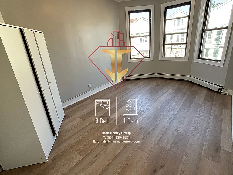 122 Randolph Ave #R3 — Photo 2