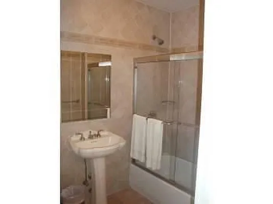 Rented by GPS Realty NYC | media 9