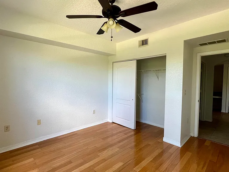 136 SW Peacock Blvd #19-104 — Photo 9