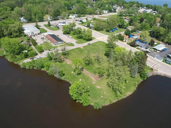 307 Palisade Street, Merrimac, WI 53561