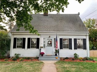 31 Knollwood Rd, East Hartford, CT 06118