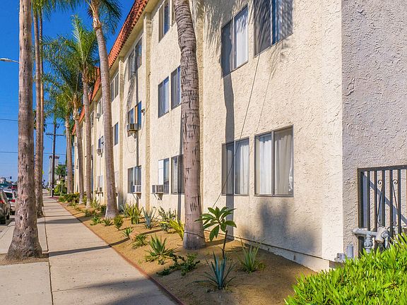 3rd image of 1666 N Avalon Blvd #12