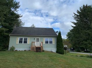 1 Royal Ct, Stillwater, NY