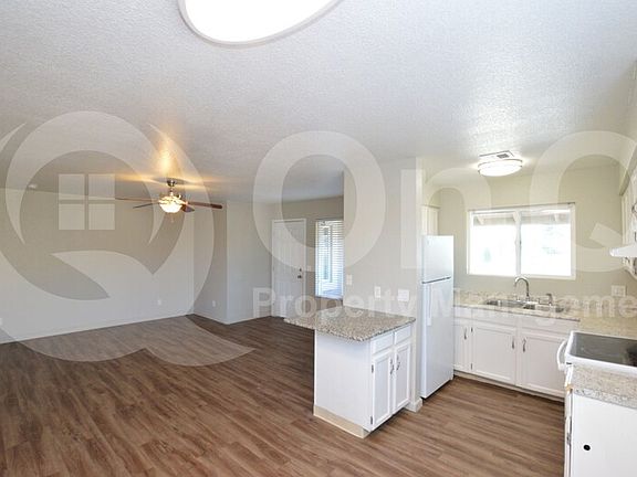 5th image of 808 N Revere Unit 201