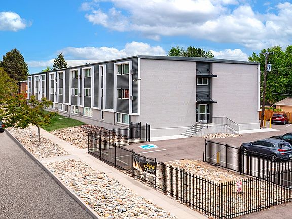 Lelaray Apartments