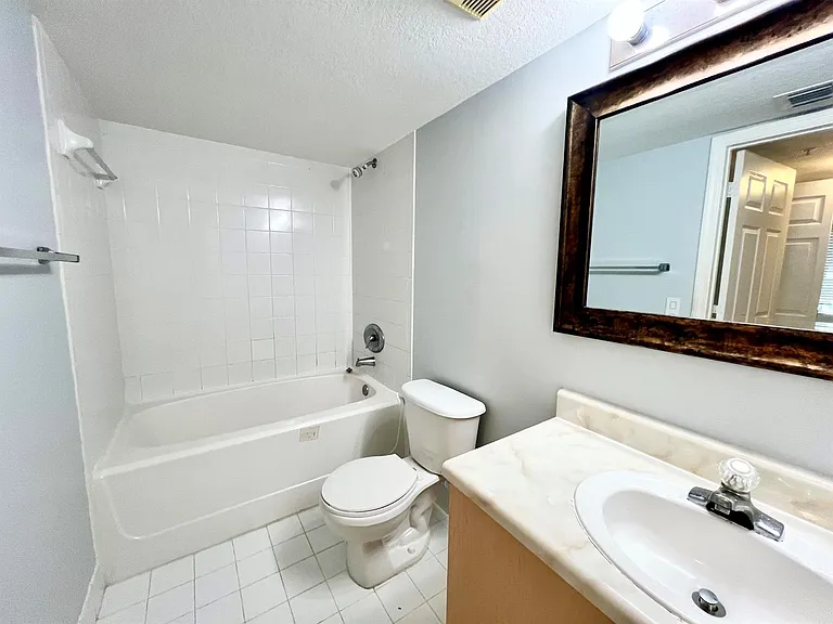 4021 San Marino Blvd #202 — Photo 13