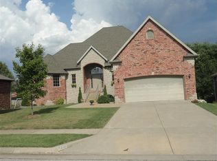 4740 S Woodpointe Ave, Springfield, MO 65810