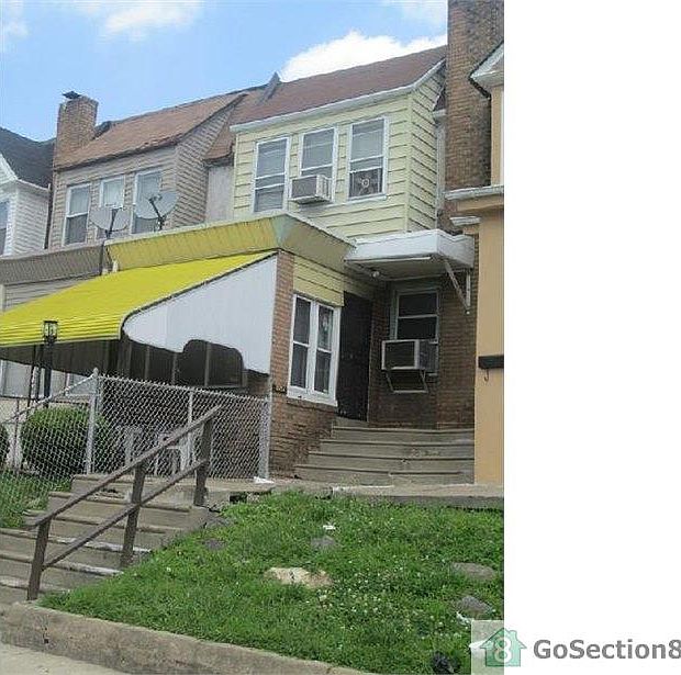 2nd image of 1053 S 52nd St