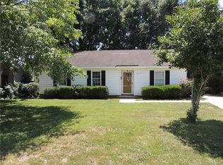 7347 Morris Pond Dr, Charlotte, NC 28227