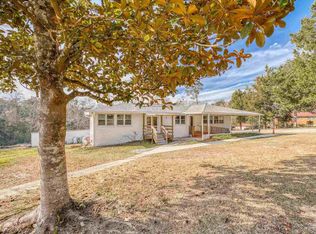 2371 Le Ruth Dr, Pensacola, FL 32514