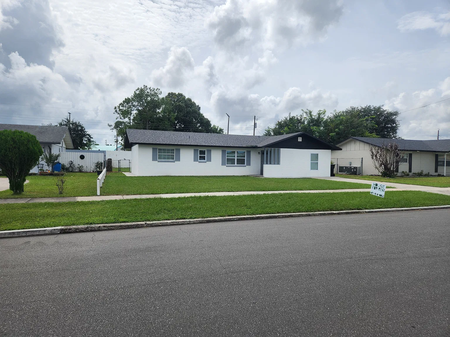 3 bed, 1489 sqft, $2,125 — Photo 2