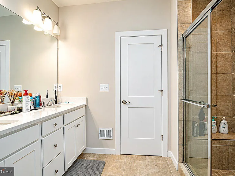 601 Percy Pl #A — Photo 9