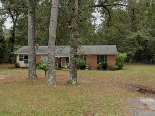 1377 Dawhoo Lake Rd., Georgetown, SC 29440