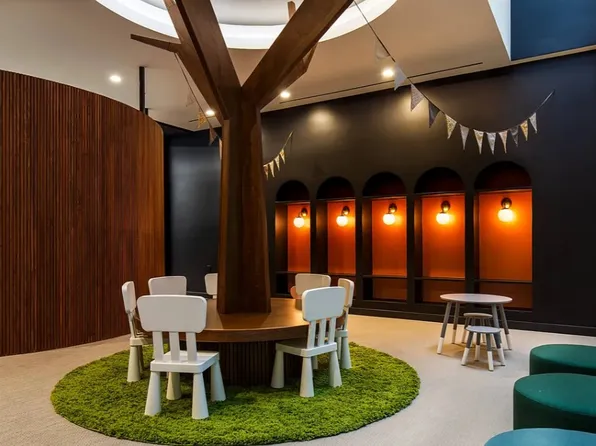 260 Gold Street image 21 of 28