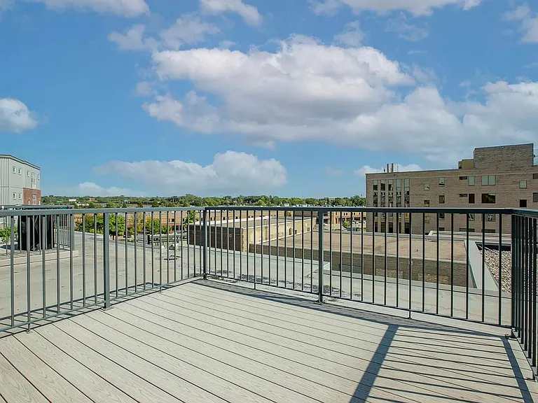 2650 University Ave W #307 — Photo 12