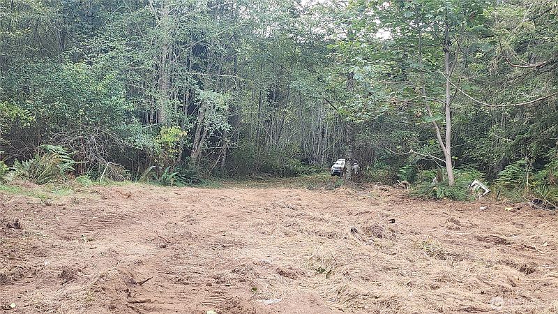4th image of 9999 Gossett Road