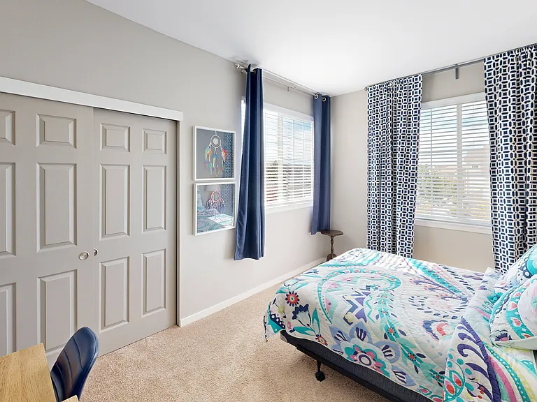 Black Feather Apartment Homes — Photo 13
