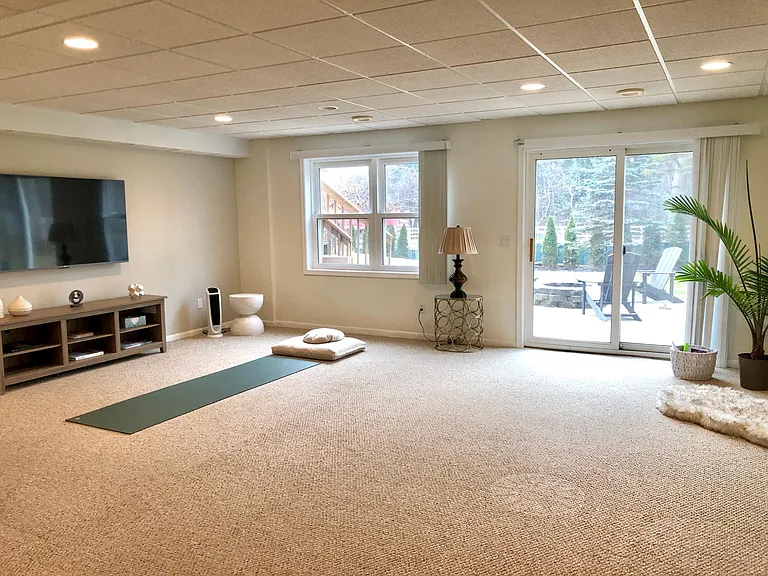 2487 Parcells Cir — Photo 25