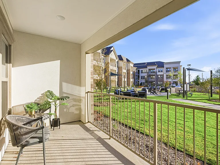 Merano Apartments — Photo 12