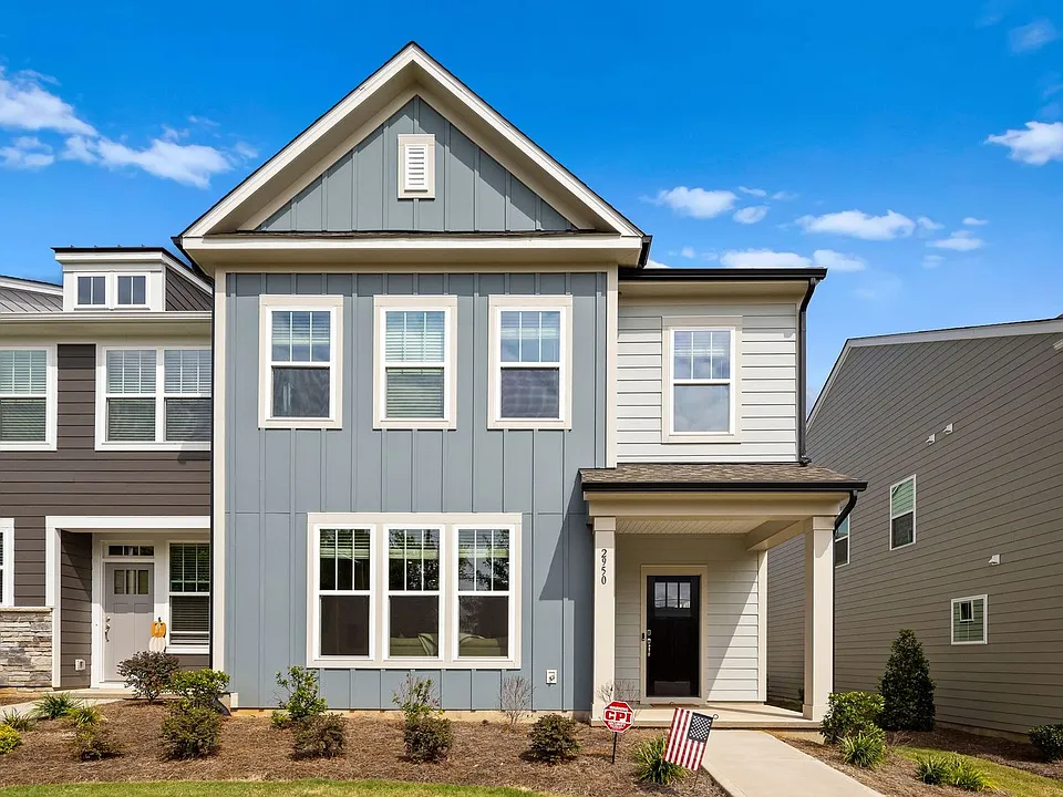 2950 Clyde Dr