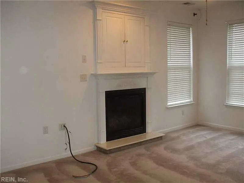 Baynebridge Dr, Virginia Beach — Photo 4