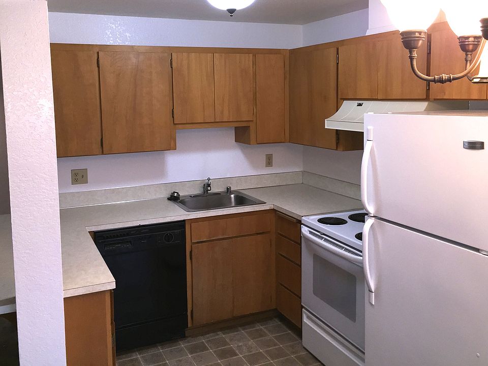2nd image of 12710 51st Ave NE