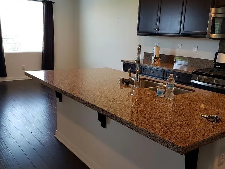 9803 Buckhorn Peak Dr — Photo 4