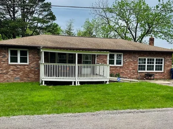 327 Walker St, Licking, MO 65542