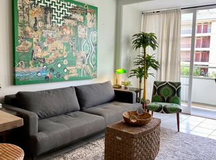 455 Kaiolu St #408, Honolulu, HI 96815